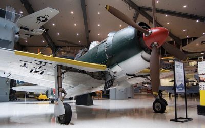 Avion JAPONEZ din Al Doilea Război Mondial, recuperat după 80 de ani de la scufundare