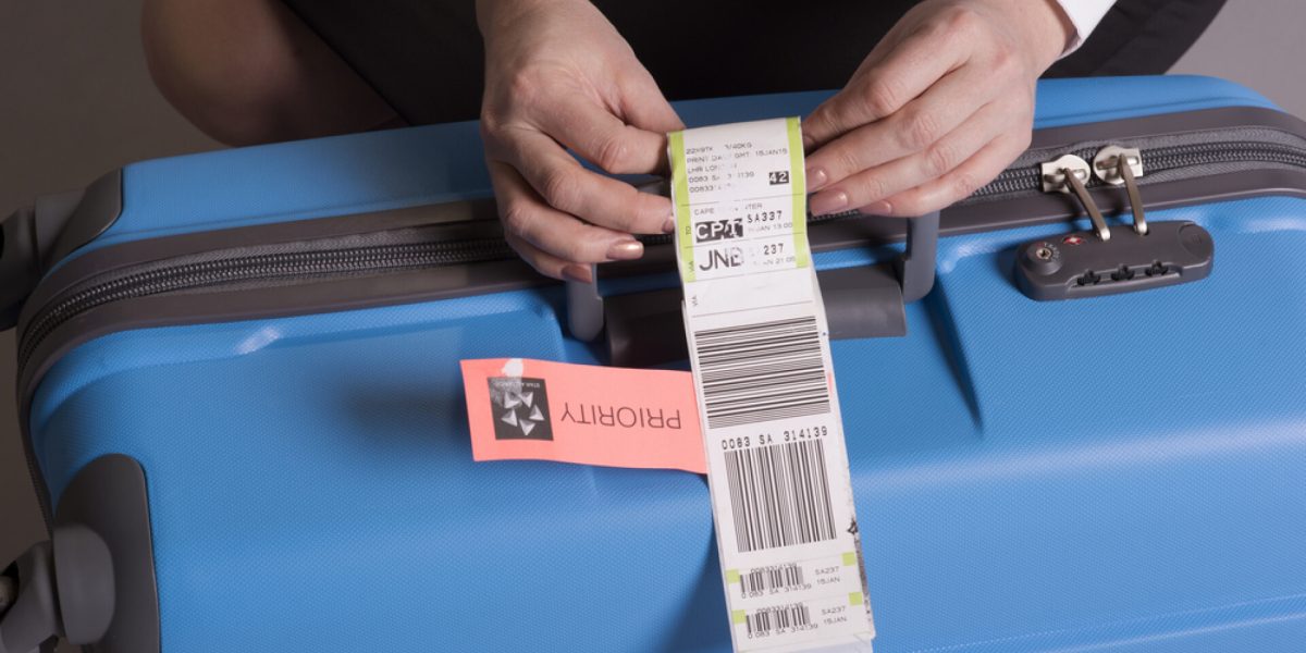 Bagajele de cală se scumpesc în 2026! Cât plătești la marile companii aeriene