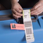 Bagajele de cală se scumpesc în 2026! Cât plătești la marile companii aeriene