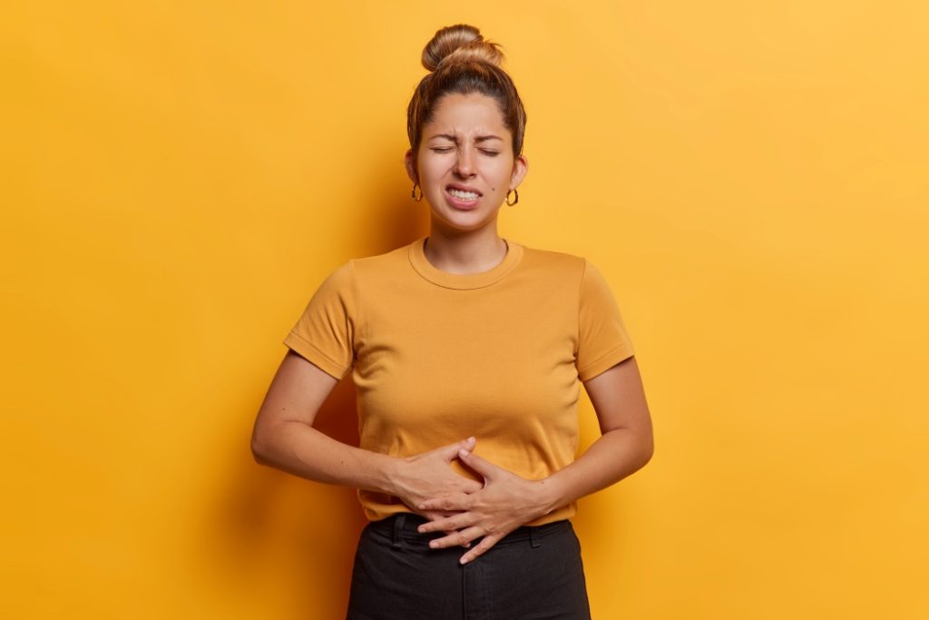 Evită balonarea după masă: Sfaturi simple de la specialiști pentru o stare de bine