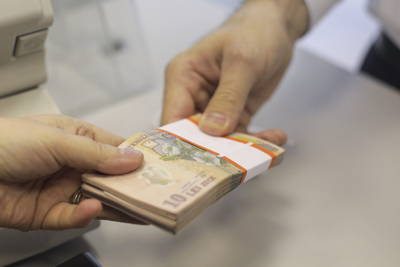 Salariul minim în agricultură, legat de cel național: Decizia Guvernului