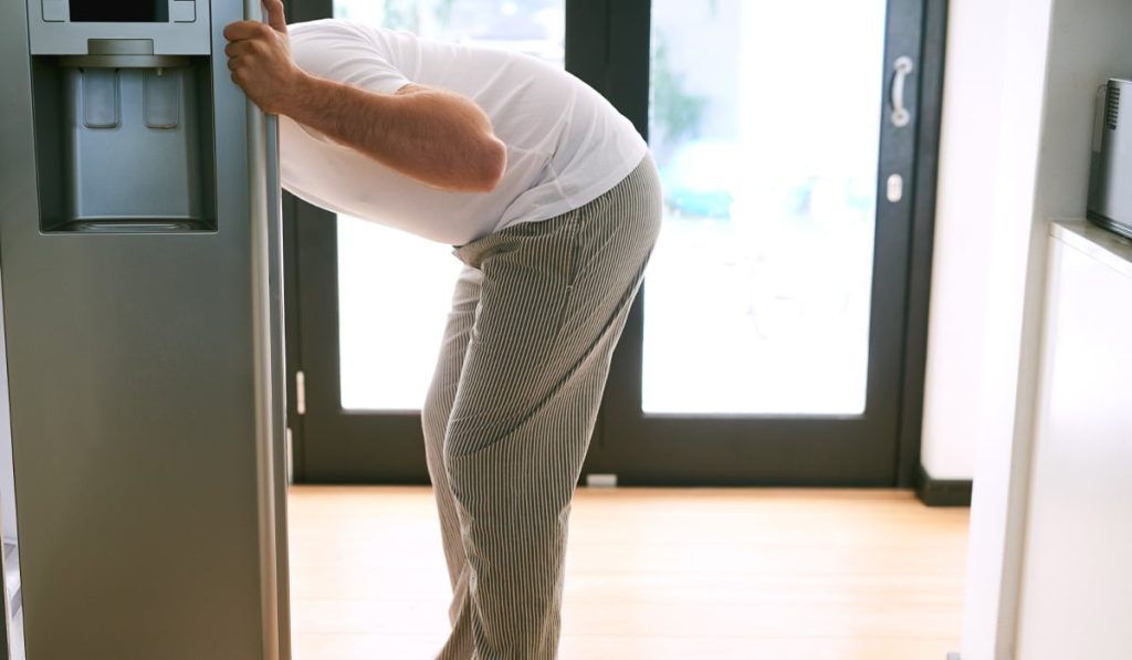 Fiul și-a ascuns mama moartă în congelator pentru pensie