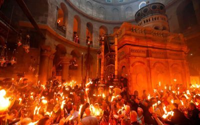 Biserica Sfântului Mormânt din Ierusalim își redeschide porțile după 40 de zile de restricții, oferind credincioșilor posibilitatea de a participa la ceremoniile pascale