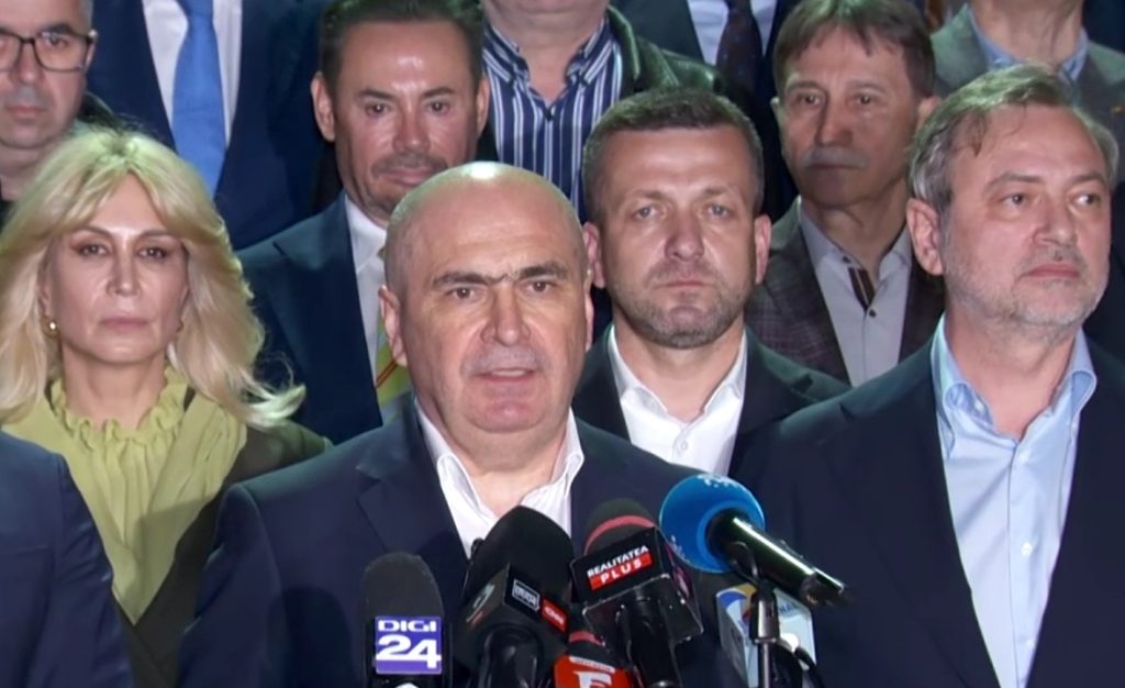 Bolojan sfidează PSD: Guvernarea merge înainte, decizia e iresponsabilă