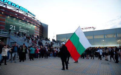 A opta rundă de vot în cinci ani: România, blocată în criză politică