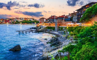 Peste 25.000 fug din țară: România, în pragul unei noi crize?