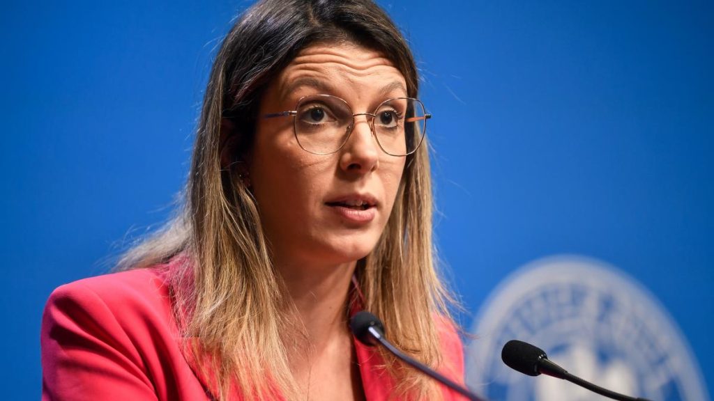 Buzoianu: Legea anti-hărțuire sexuală, cu undă verde. Ce prevede