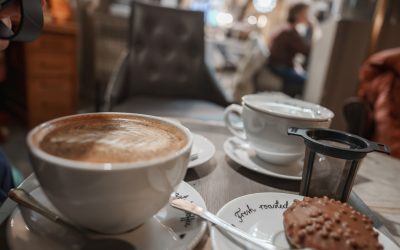Cafeaua: Consumul zilnic reduce riscul de boli mintale, spun specialiștii