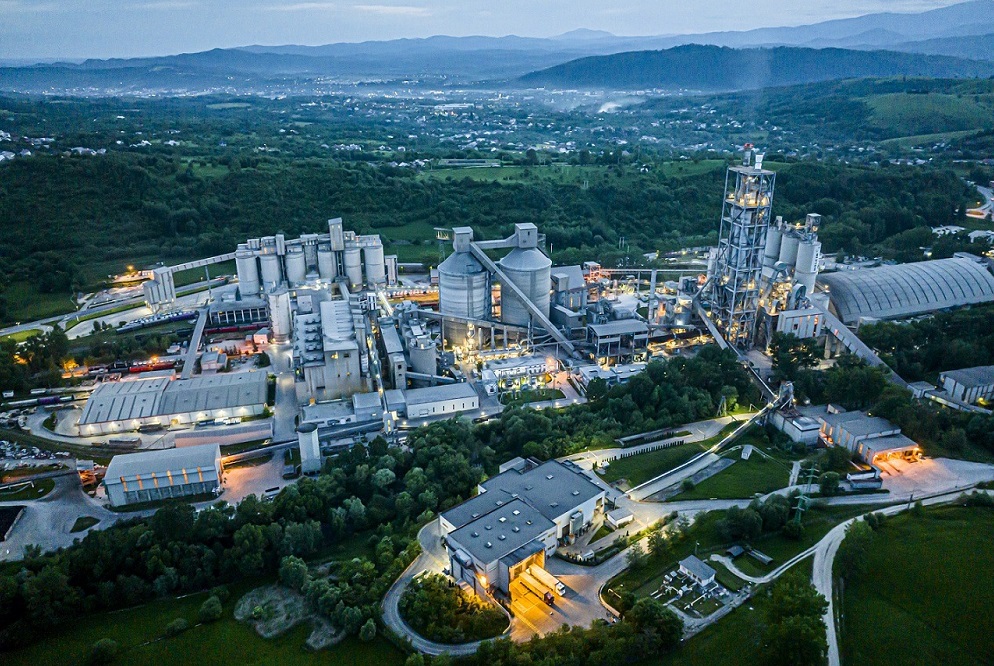 Holcim România, în parteneriat cu Carmeuse, lansează Carbon Hub CPT01, un proiect ambițios de captare și stocare a carbonului