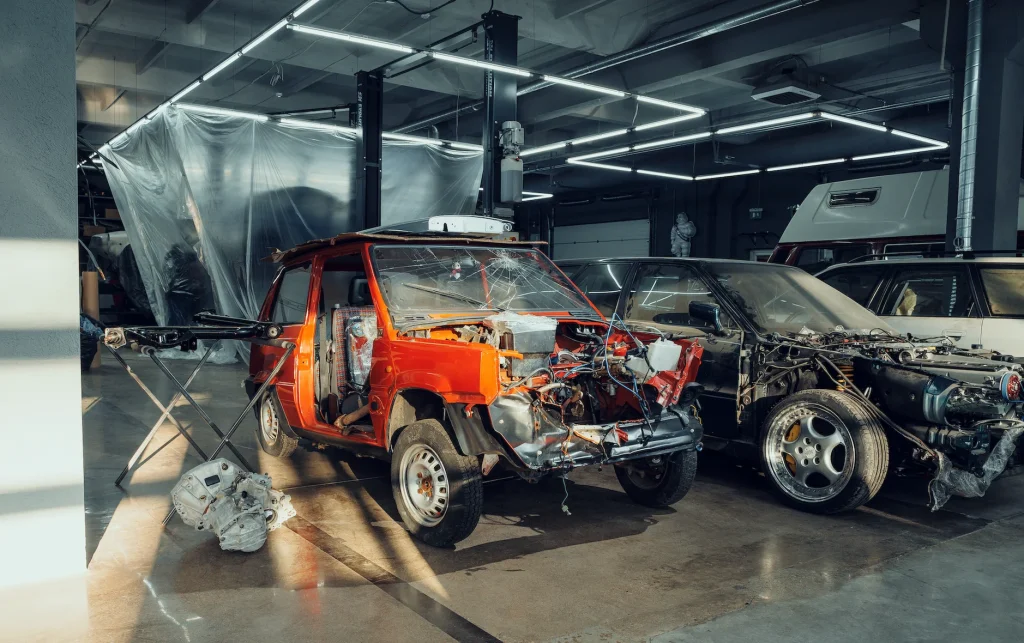 Atenție, șoferi! Peste jumătate din mașinile din România, avariate