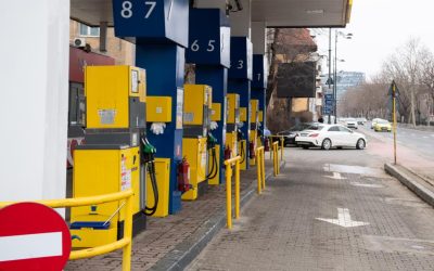 Benzina, SUB 8,4 lei! Cât costă motorina, după ieftinirea masivă din 16 aprilie