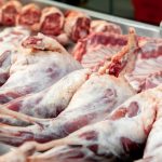 Carnea de miel de Paște: prețuri record în România. Cum se adaptează românii