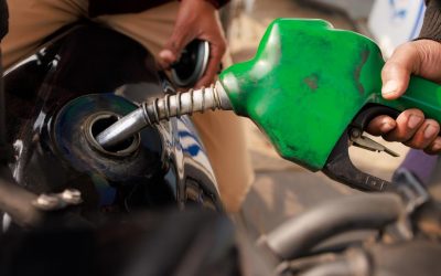 Benzina scade sub 8 lei/litru! Ce prețuri au carburanții marți