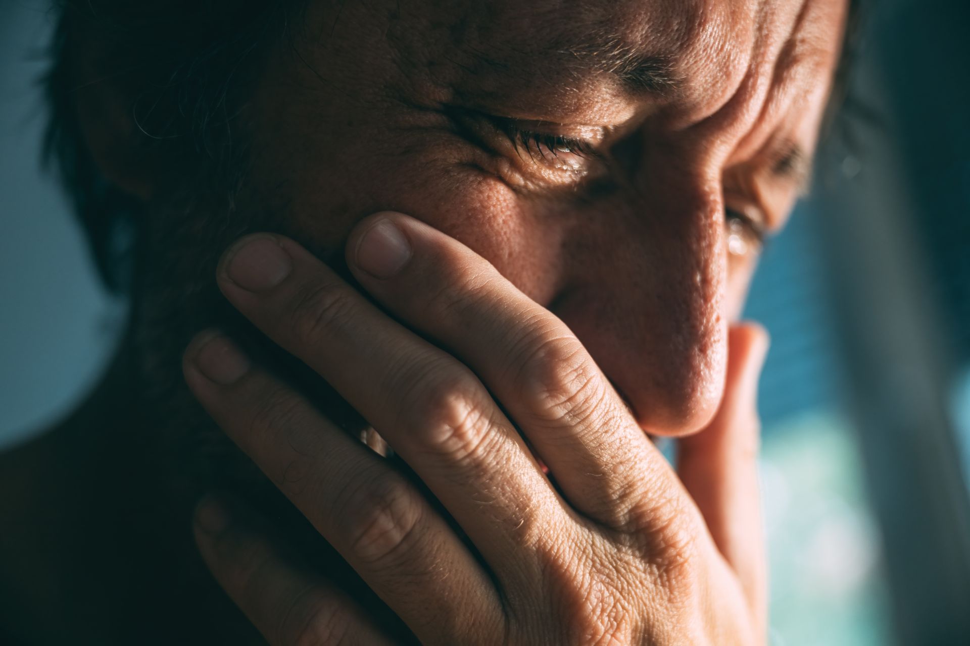 Cât plânge în medie un om în viață conform cercetărilor