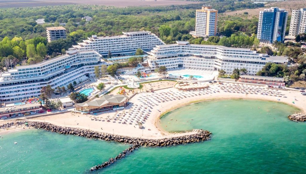 Cât costă litoralul de 1 Mai 2026: Prețuri pentru trei nopți, pe stațiuni