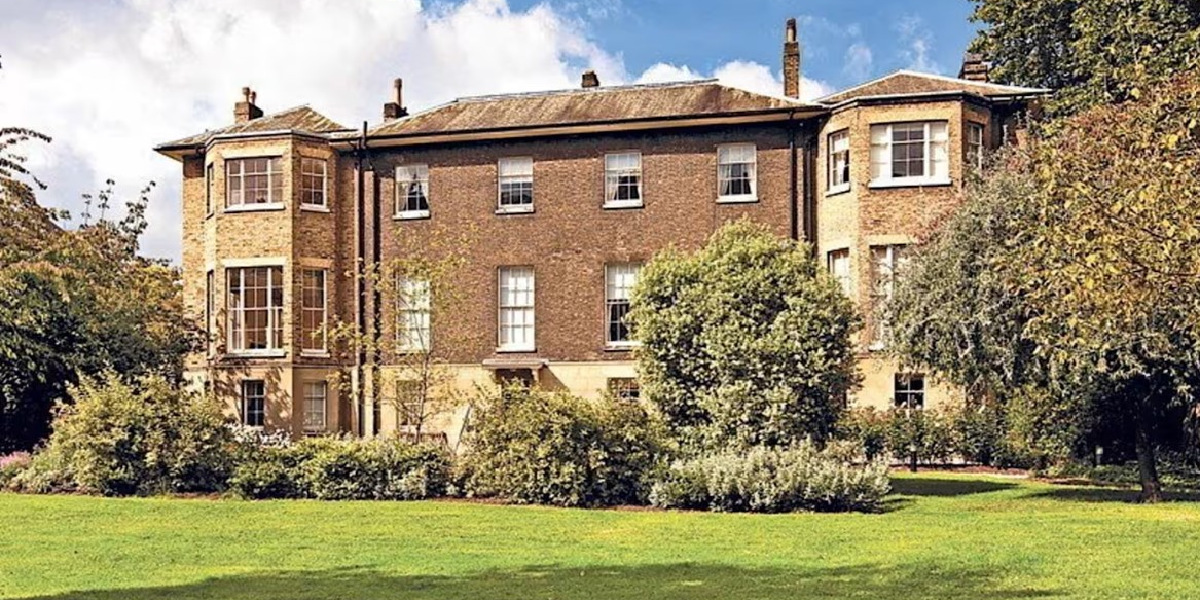 Casa finanțată pentru Trump, cea mai scumpă vânzare din Londra