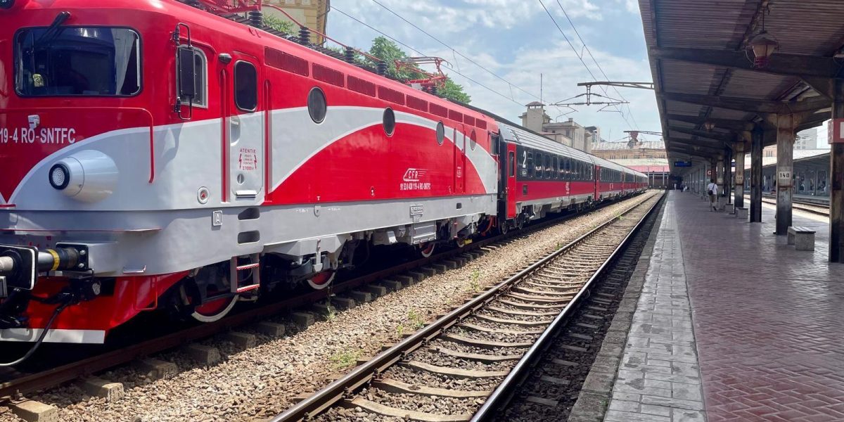 Dacia, trenul spre viitor: Orar modificat până în decembrie 2026