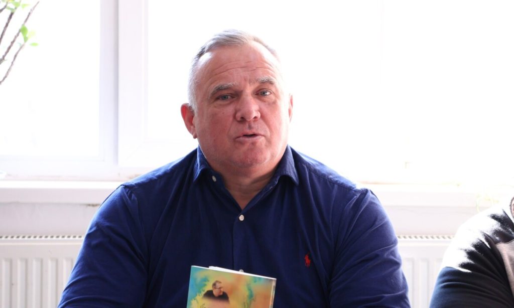 Clămparu, „Cap de porc”, de la rețeaua de prostituție la poezie în Aiud