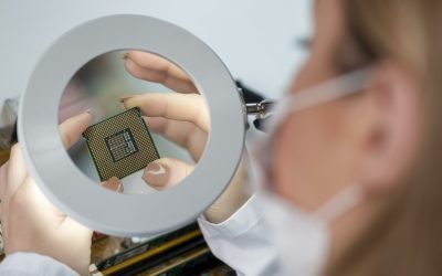 Cercetătorii au dezvoltat un sistem de comunicație wireless bazat pe lumină, care promite să depășească limitele actuale ale rețelelor Wi-Fi și mobile din cauza aglomerării frecvențelor și consumului crescut de energie