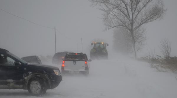 Ninsori și viscol năprasnic! ANM anunță cod portocaliu în zonele vizate