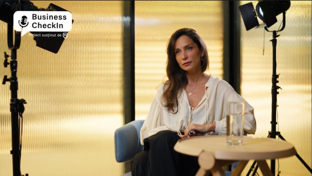 Din inelul moștenit la un business cu bijuterii: povestea succesului Beatricei Andreescu Beatrice Andreescu, antreprenoare din București, a lansat cu peste un deceniu în urmă Andresco Jewelry, un brand de bijuterii care transformă poveștile personale în mici comori purtabile