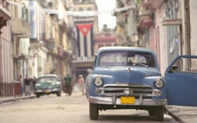 Democrați americani în vizită la Havana într-un context tensionat Democrații Pramila Jayapal și Jonathan Jackson au efectuat o vizită de cinci zile în Cuba, discuțiile și întâlnirile având loc într-un moment de intensificare a presiunii exercitate de administrația Donald Trump asupra guvernului comunist de la Havana