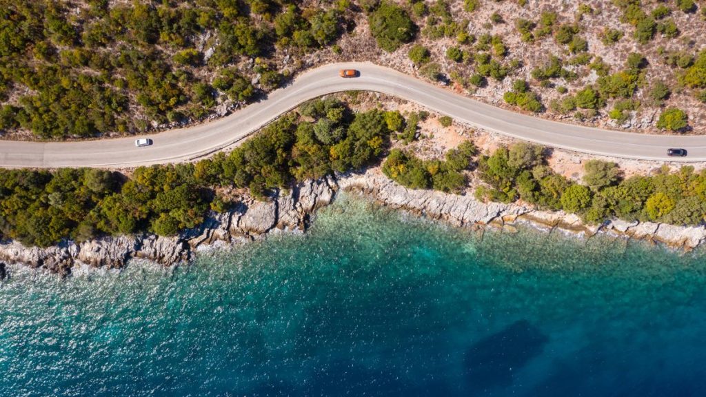 Unde alimentezi cel mai ieftin spre Grecia sau Bulgaria? Prețuri la benzină