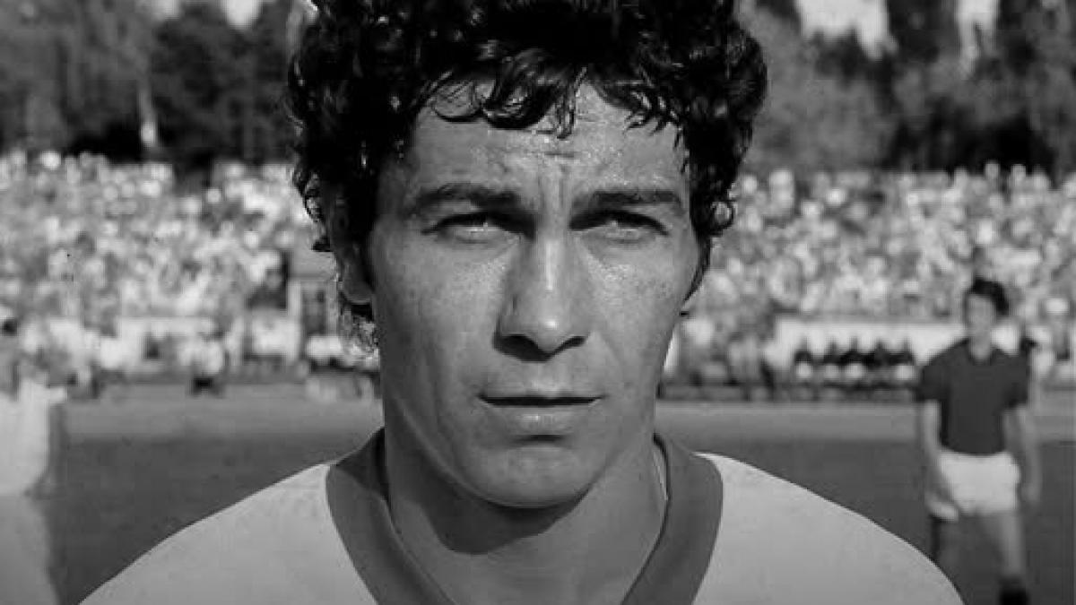 Îndrăgitul antrenor Mircea Lucescu a murit, lăsând un gol imens în lumea fotbalului românesc și internațional