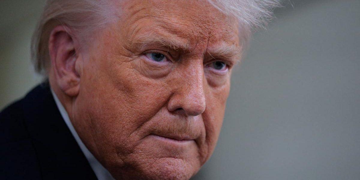 Donald Trump atacă NATO și Groenlanda: „Bucata aia de gheață, prost administrată”