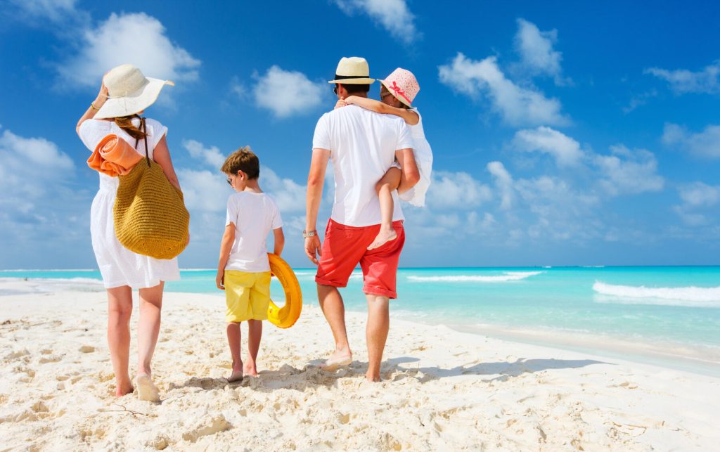 Marele weekend de 1 Mai: Românii, liberi pentru relaxare