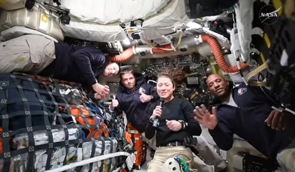 Orion își înfruntă revenirea pe Pământ: Viteza de 40.000 km/h și data amerizării