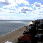 Bulgarii atacă litoralul: 40% reducere, românesc la personal și mâncare