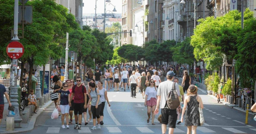 Calea Victoriei și Ion Brezoianu, pietonale 25 de weekend-uri. Bucureștiul redescoperă „Străzi Deschise”