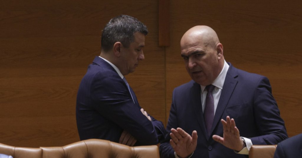 Bolojan tună și fulgeră: PSD, acuzat de „fugă de răspundere” ca pe vremea lui Dragnea