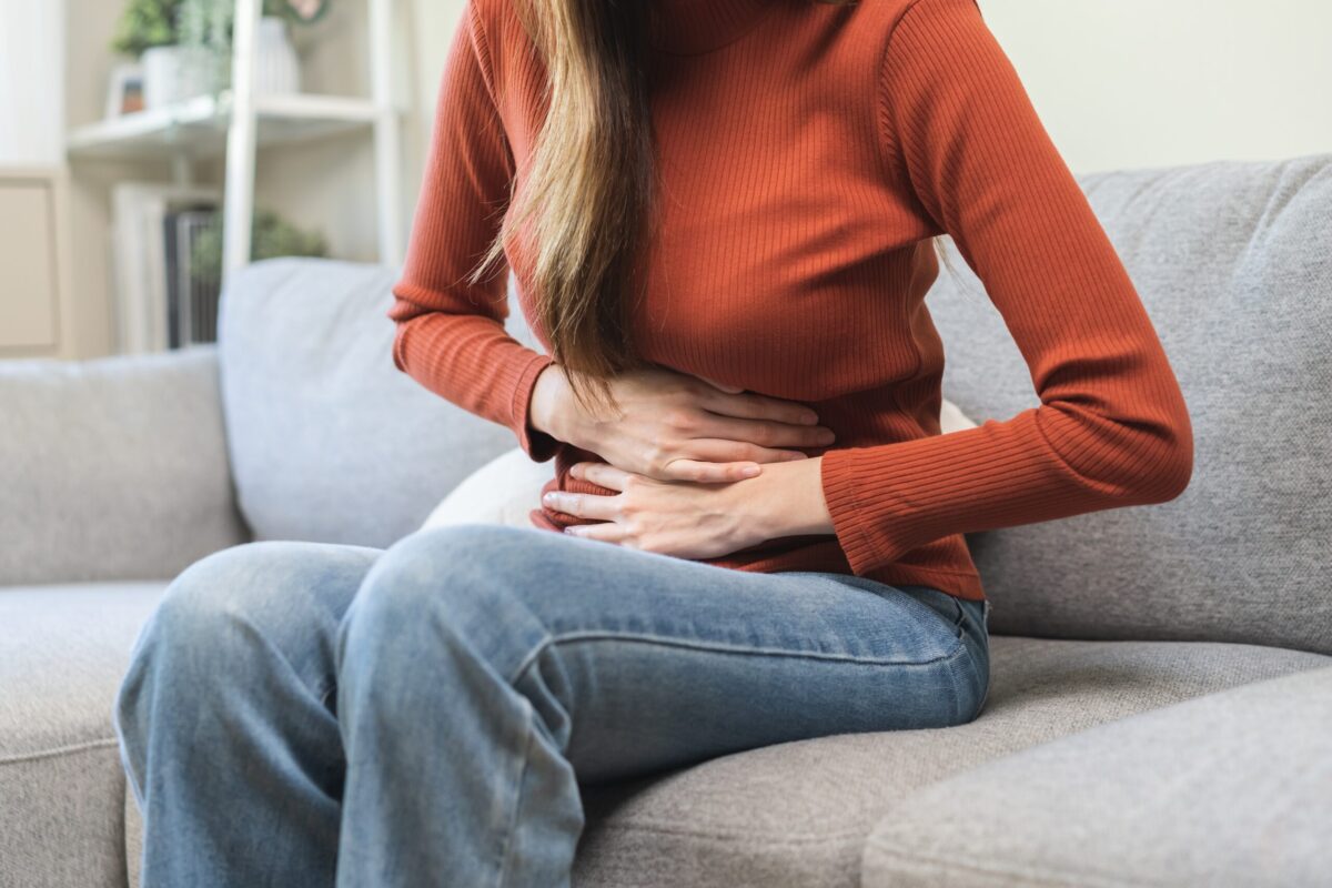 Endometrioza intestinală, o afecțiune greu de diagnosticat Endometrioza intestinală poate fi confundată frecvent cu colonul iritabil, deoarece simptomele sunt adesea similare, iar complicarea constă în dificultatea stabilirii unui diagnostic corect