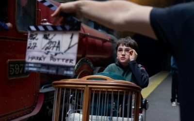HBO Max a lansat recent specialul „Finding Harry: The Craft Behind the Magic”, un material care pregătește terenul pentru noul serial despre universul Harry Potter