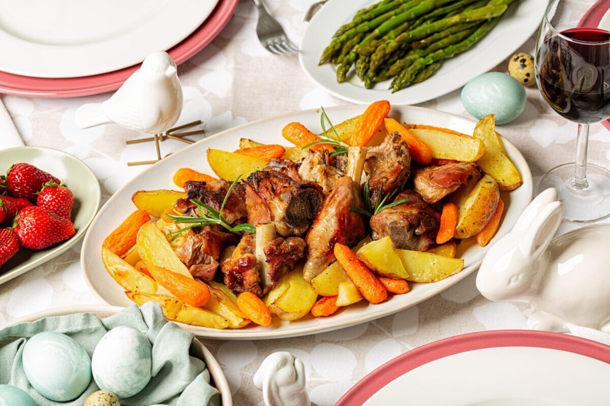 Carnea de miel, o tradiție culinară apreciată, poate fi inclusă într-o dietă sănătoasă, cu condiția unei metode corecte de preparare
