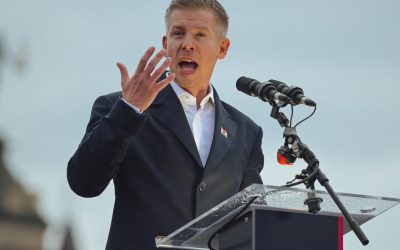 George Simion, dans macabru pe morminte: Magyar, despre trădarea lui Orban