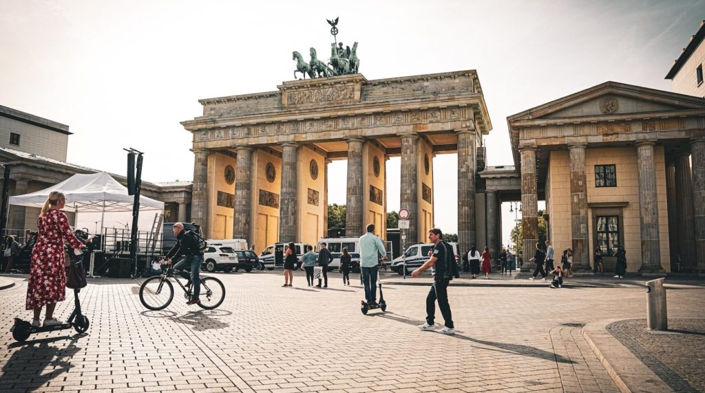 Berlin: Turiștii, plătiți să strângă gunoi. O nouă măsură pentru curățenie