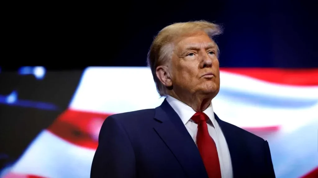 Trump, după poza controversată: Ce spune fostul președinte despre „Mântuitorul”