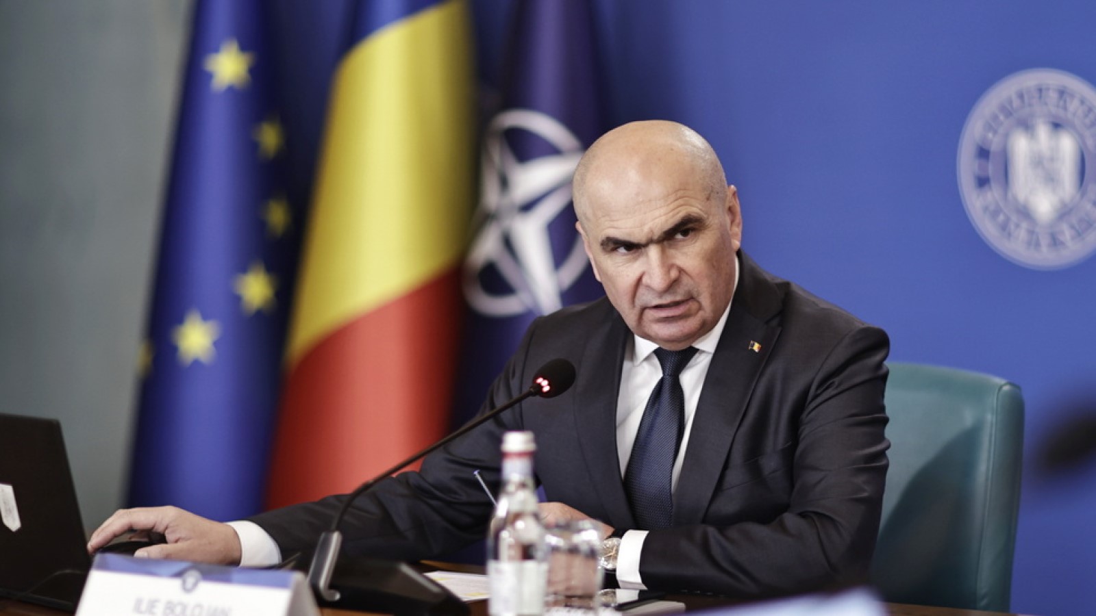 Guvernul condus de ILIE Bolojan s-a reunit astăzi în ședință, pe ordinea de zi fiind incluse mai multe proiecte de importanță, printre care și unul referitor la înființarea unei rețele de date privind durabilitatea agricolă