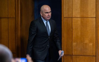 Bolojan, de trei ori mai popular decât Grindeanu, arată un sondaj