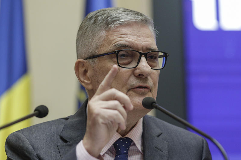 Dăianu, avertisment dur: „Hărmălaia din coaliție nu ajută România!”