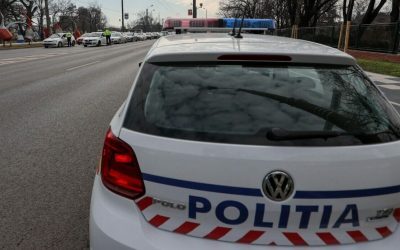 Un accident rutier grav a avut loc ieri după-amiază în centrul municipiului Giurgiu, soldat cu rănirea a patru persoane, inclusiv doi copii minori