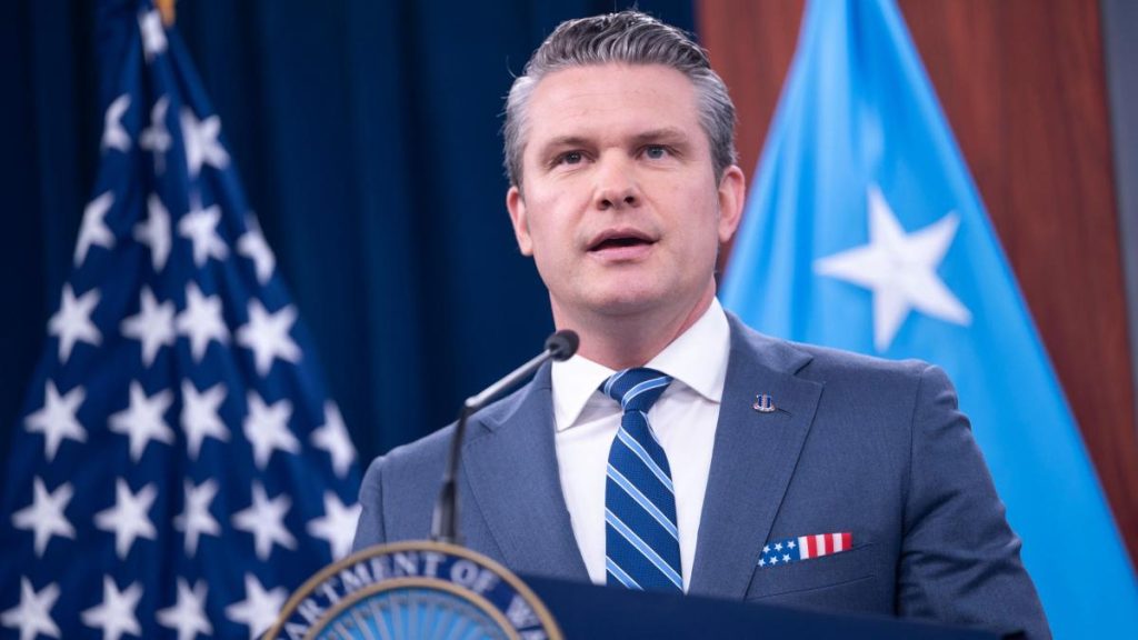 Hegseth, gafe la Pentagon: A citit verset BIBLIC FALS din Pulp Fiction!