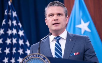 Hegseth, gafe la Pentagon: A citit verset BIBLIC FALS din Pulp Fiction!