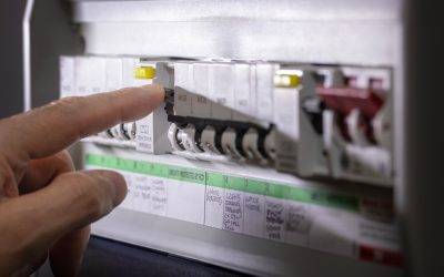 Pakistan: Zile cu întreruperi de curent pentru reducerea consumului energetic