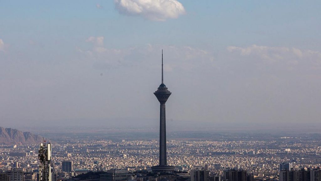 Iranul redeschide spațiul aerian: Zboruri parțiale după tensiunile din regiune