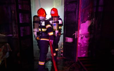 mamă și fiu morți în incendiu la apartament
