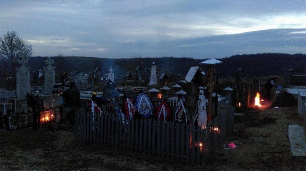 Paștele, cu tradiții neștiute: Joimari în Oltenia, Prăgșorul în Țara Moților